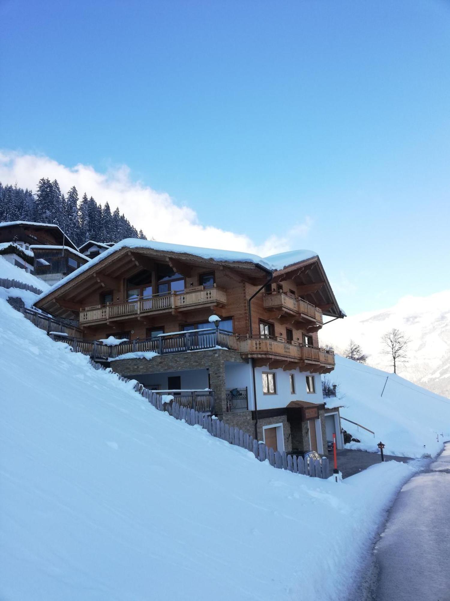 Alpen Chalet Wohnung "Martha" Zellberg Exterior photo